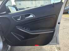 Mercedes-Benz A Class 2.0 A45 AMG (Premium) Hatchback 5dr Petrol SpdS DCT 4MATIC Euro 6 (s/s) (381 ps) 