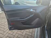 Ford Focus 1.5T EcoBoost ST-Line Estate 5dr Petrol Auto Euro 6 (s/s) (150 ps) 