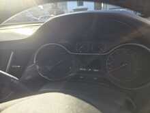 Vauxhall Crossland X 1.2 Turbo GPF Elite SUV 5dr Petrol Auto Euro 6 (s/s) (110 ps) 