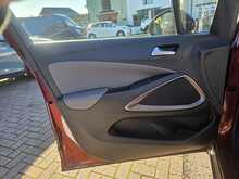 Vauxhall Crossland X 1.2 Turbo GPF Elite SUV 5dr Petrol Auto Euro 6 (s/s) (110 ps) 