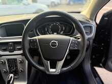 Volvo V40 1.5 T3 Inscription Edition Hatchback 5dr Petrol Auto Euro 6 (s/s) (152 ps) 