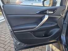 Mitsubishi Eclipse Cross 1.5T Black SUV 5dr Petrol CVT 4WD Euro 6 (s/s) (163 ps) 