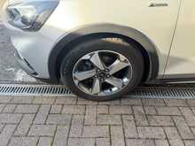 Ford Focus 1.0T EcoBoost Active Hatchback 5dr Petrol Auto Euro 6 (s/s) (125 ps) 