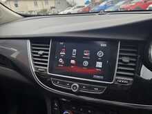 Vauxhall Mokka X 1.4i Turbo Design Nav SUV 5dr Petrol Auto Euro 6 (140 ps) 