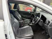 Kia Sportage 1.7 CRDi 4 SUV 5dr Diesel Manual Euro 6 (s/s) (114 bhp) 