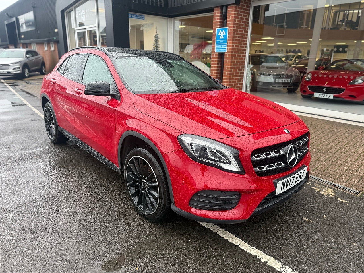 Mercedes-Benz 2.1 GLA220d AMG Line (Premium Plus) SUV 5dr Diesel 7G-DCT 4MATIC Euro 6 (s/s) (177 ps)