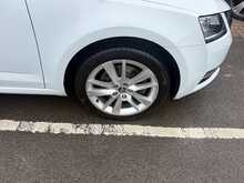 Skoda Octavia 2.0 TSI SE L Hatchback 5dr Petrol DSG Euro 6 (s/s) (190 ps) 