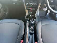 MINI Convertible 1.5 Cooper Classic Convertible 2dr Petrol Steptronic Euro 6 (s/s) (136 ps) 