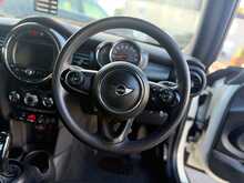 MINI Convertible 1.5 Cooper Classic Convertible 2dr Petrol Steptronic Euro 6 (s/s) (136 ps) 