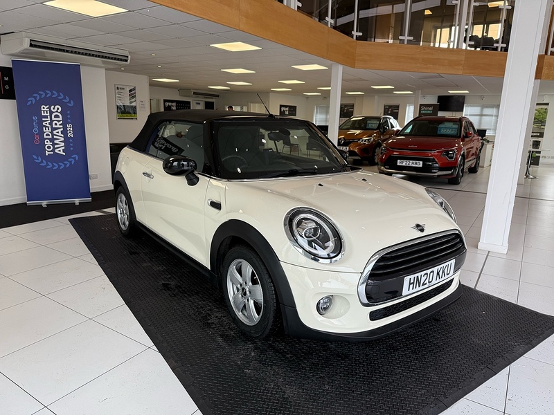 1.5 Cooper Classic Convertible 2dr Petrol Steptronic Euro 6 (s/s) (136 ps)