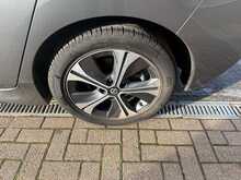 Nissan Leaf 40kWh Tekna Hatchback 5dr Electric Auto (150 ps) 