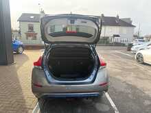 Nissan Leaf 40kWh Tekna Hatchback 5dr Electric Auto (150 ps) 