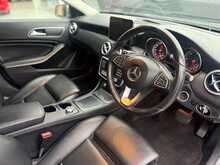 Mercedes-Benz A Class 2.1 A200d Sport (Premium) Hatchback 5dr Diesel 7G-DCT Euro 6 (s/s) (136 ps) 