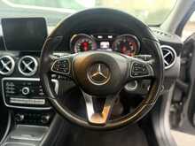 Mercedes-Benz A Class 2.1 A200d Sport (Premium) Hatchback 5dr Diesel 7G-DCT Euro 6 (s/s) (136 ps) 
