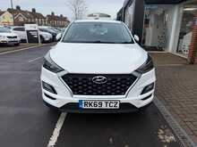 Hyundai TUCSON 1.6 GDi S Connect SUV 5dr Petrol Manual Euro 6 (s/s) (132 ps) 