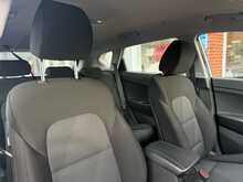 Hyundai TUCSON 1.6 GDi S Connect SUV 5dr Petrol Manual Euro 6 (s/s) (132 ps) 