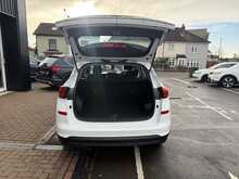 Hyundai TUCSON 1.6 GDi S Connect SUV 5dr Petrol Manual Euro 6 (s/s) (132 ps) 