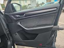 Skoda Kodiaq 2.0 TDI SportLine SUV 5dr Diesel DSG 4WD Euro 6 (s/s) (7 Seat) (150 ps) 