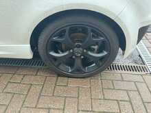 Vauxhall Corsa 1.6T 16V VXR Hatchback 3dr Petrol Manual Euro 5 (192 ps) 