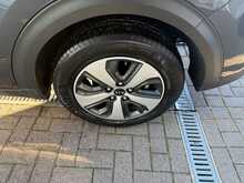Kia Niro 1.6h GDi 2 SUV 5dr Petrol Hybrid DCT Euro 6 (s/s) (139 bhp) 