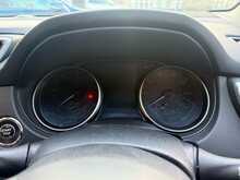 Nissan Qashqai 1.5 dCi Tekna SUV 5dr Diesel Manual Euro 6 (s/s) (110 ps) 