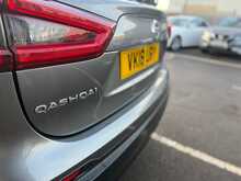 Nissan Qashqai 1.5 dCi Tekna SUV 5dr Diesel Manual Euro 6 (s/s) (110 ps) 