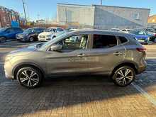 Nissan Qashqai 1.3 DIG-T N-Connecta SUV 5dr Petrol Manual Euro 6 (s/s) (140 ps) 