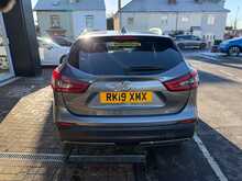 Nissan Qashqai 1.3 DIG-T N-Connecta SUV 5dr Petrol Manual Euro 6 (s/s) (140 ps) 