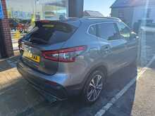Nissan Qashqai 1.3 DIG-T N-Connecta SUV 5dr Petrol Manual Euro 6 (s/s) (140 ps) 