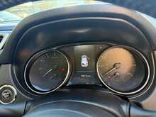 Nissan Qashqai 1.3 DIG-T N-Connecta SUV 5dr Petrol Manual Euro 6 (s/s) (140 ps) 