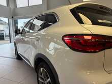 MG MG HS 1.5 T-GDI Exclusive SUV 5dr Petrol Manual Euro 6 (s/s) (162 ps) 