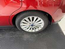 Ford C-Max 1.0T EcoBoost Titanium MPV 5dr Petrol Manual Euro 6 (s/s) (125 ps) 