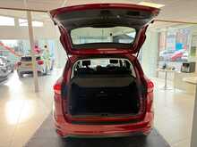 Ford C-Max 1.0T EcoBoost Titanium MPV 5dr Petrol Manual Euro 6 (s/s) (125 ps) 