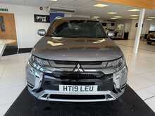 Mitsubishi Outlander 2.4h TwinMotor 13.8kWh 4h SUV 5dr Petrol Plug-in Hybrid CVT 4WD Euro 6 (s/s) (209 ps) 