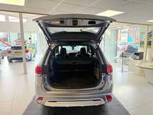 Mitsubishi Outlander 2.4h TwinMotor 13.8kWh 4h SUV 5dr Petrol Plug-in Hybrid CVT 4WD Euro 6 (s/s) (209 ps) 