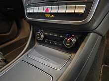 Mercedes-Benz GLA 2.1 GLA200d AMG Line (Premium Plus) SUV 5dr Diesel 7G-DCT 4MATIC Euro 6 (s/s) (136 ps) 