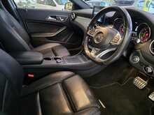 Mercedes-Benz GLA 2.1 GLA200d AMG Line (Premium Plus) SUV 5dr Diesel 7G-DCT 4MATIC Euro 6 (s/s) (136 ps) 