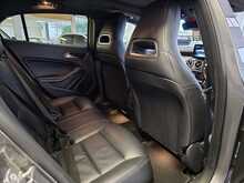 Mercedes-Benz GLA 2.1 GLA200d AMG Line (Premium Plus) SUV 5dr Diesel 7G-DCT 4MATIC Euro 6 (s/s) (136 ps) 