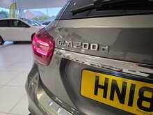 Mercedes-Benz GLA 2.1 GLA200d AMG Line (Premium Plus) SUV 5dr Diesel 7G-DCT 4MATIC Euro 6 (s/s) (136 ps) 