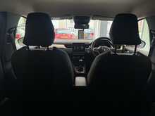 Renault Captur 1.3 TCe Iconic SUV 5dr Petrol Manual Euro 6 (s/s) (130 ps) 