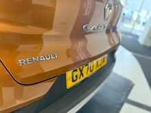 Renault Captur 1.3 TCe Iconic SUV 5dr Petrol Manual Euro 6 (s/s) (130 ps) 