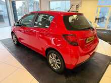 Toyota Yaris 1.0 VVT-i Icon Hatchback 5dr Petrol Manual Euro 6 (69 ps) 