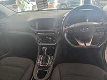 Hyundai IONIQ 1.6 h-GDi Premium Hatchback 5dr Petrol Hybrid DCT Euro 6 (s/s) (141 ps) 