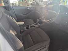 Hyundai IONIQ 1.6 h-GDi Premium Hatchback 5dr Petrol Hybrid DCT Euro 6 (s/s) (141 ps) 