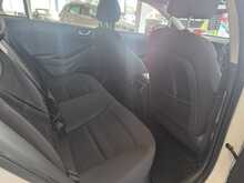 Hyundai IONIQ 1.6 h-GDi Premium Hatchback 5dr Petrol Hybrid DCT Euro 6 (s/s) (141 ps) 