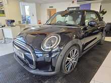 MINI Convertible 1.5 Cooper Exclusive Convertible 2dr Petrol Manual Euro 6 (s/s) (136 ps) 