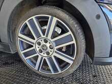 MINI Convertible 1.5 Cooper Exclusive Convertible 2dr Petrol Manual Euro 6 (s/s) (136 ps) 