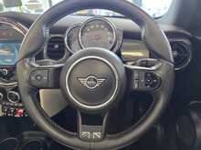 MINI Convertible 1.5 Cooper Exclusive Convertible 2dr Petrol Manual Euro 6 (s/s) (136 ps) 