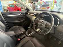 MG MG ZS 1.5 VTi-TECH Exclusive SUV 5dr Petrol Manual Euro 6 (s/s) (106 ps) 