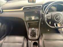 MG MG ZS 1.5 VTi-TECH Exclusive SUV 5dr Petrol Manual Euro 6 (s/s) (106 ps) 